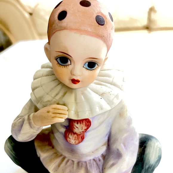 MANN…Vintage Musical Clown…Figurine - Picture 1 of 8